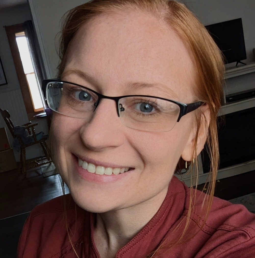 Meet your Posher, Angela